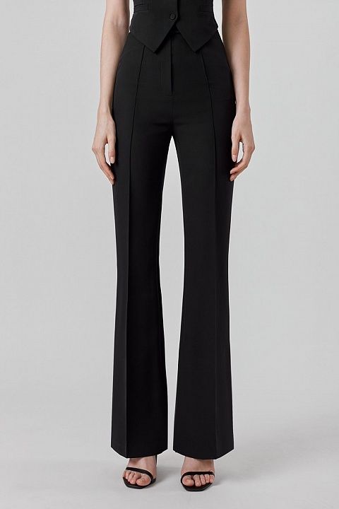 Брюки со стрелками